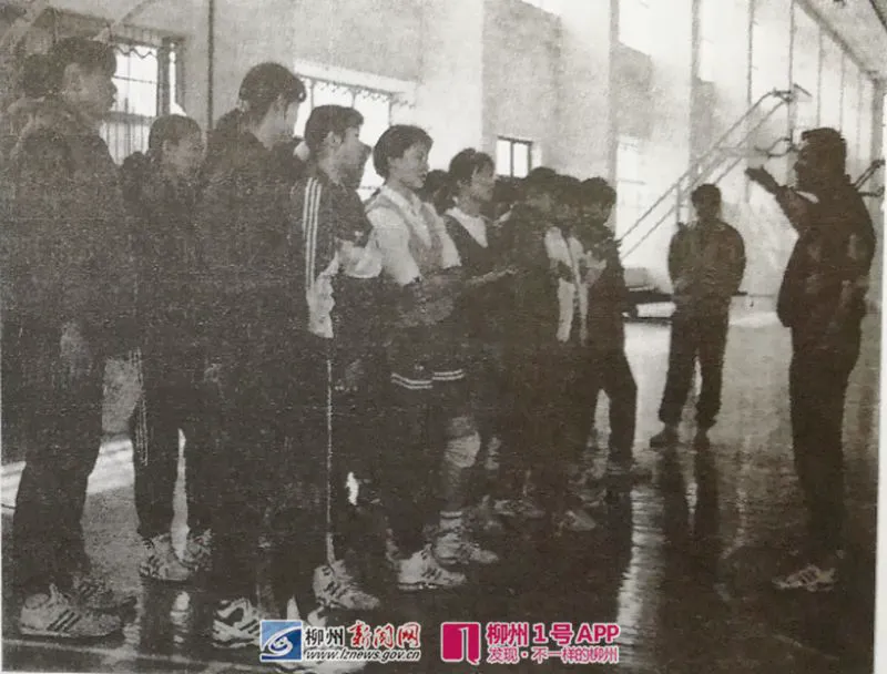 如何选择适合篮球康复训练的器材_2